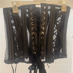 Black Lace-Up Corset